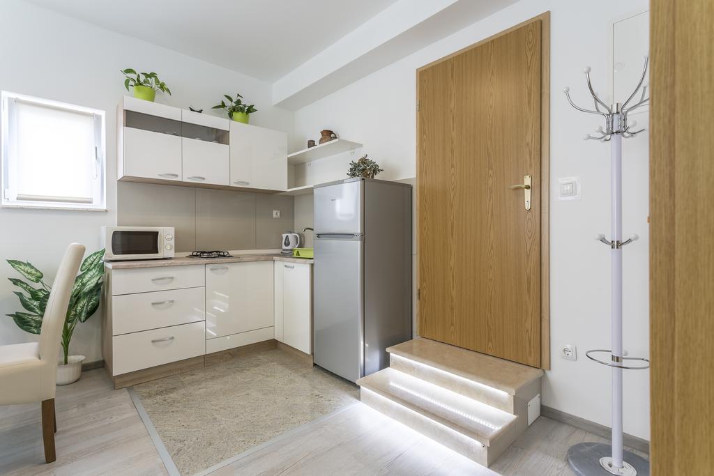Sky Apartments Ποντστράνα Εξωτερικό φωτογραφία