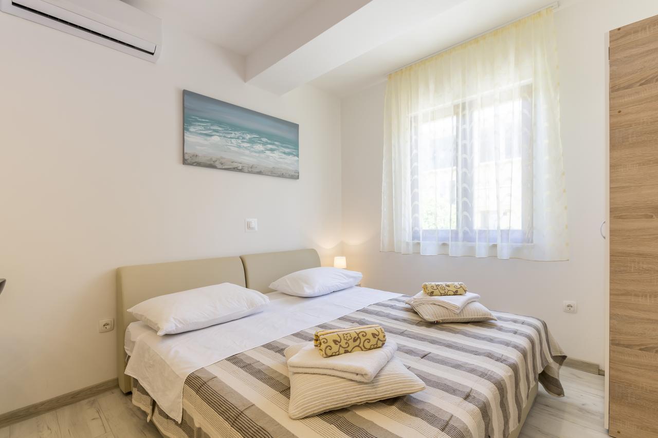 Sky Apartments Ποντστράνα Εξωτερικό φωτογραφία