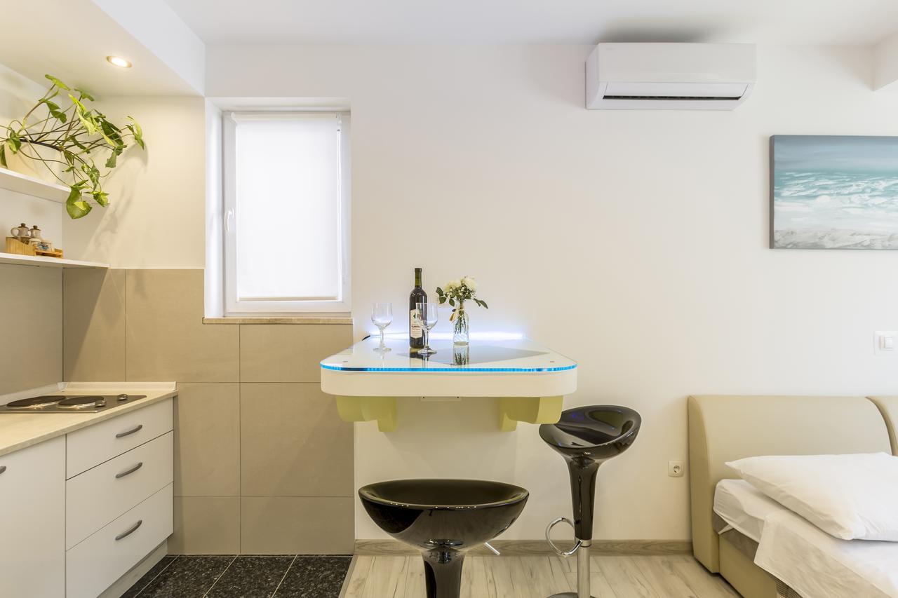 Sky Apartments Ποντστράνα Εξωτερικό φωτογραφία